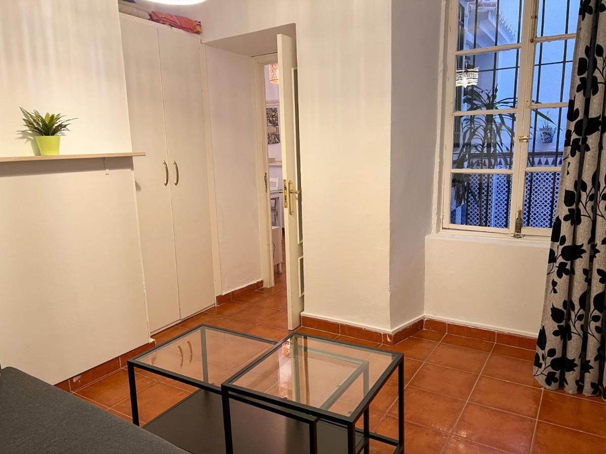 Iyourbasics Lovely Apartment Hinestrosa 23 Free Wifi&Ac Малага Экстерьер фото